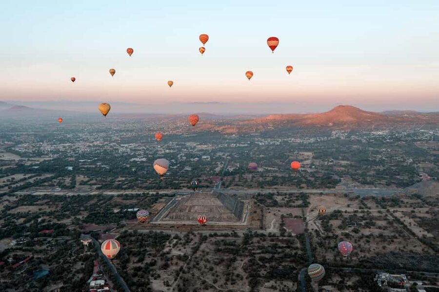 From CDMX: Teotihuacan Hot Air Balloon Ride & Optional Tours - Walking through the Teotihuacan ruins