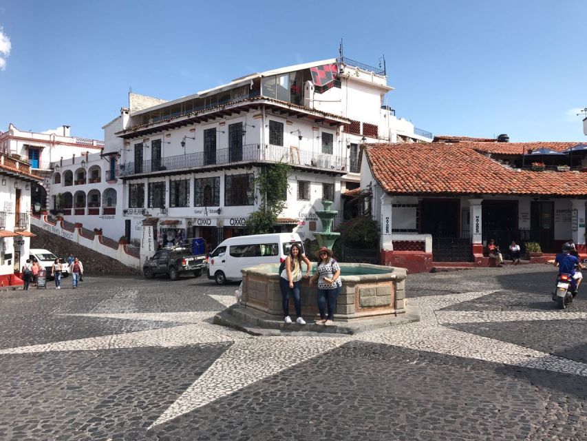From Mexico City: 10-Hour Cuernavaca and Taxco Tour - Santa Prisca Church and the main plaza