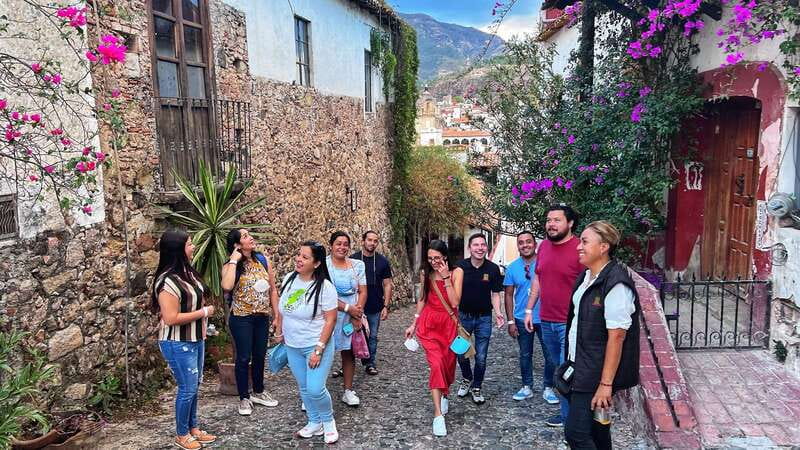 From Mexico City: 10-Hour Cuernavaca and Taxco Tour - Cuernavaca and the Recinto de la Cathedral