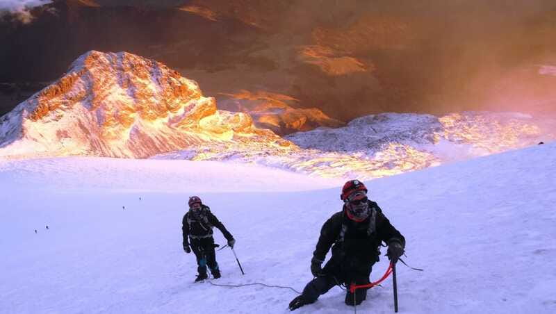 From Mexico City: 2-Day Pico de Orizaba Summit Trek - The descent, hut meal, and return to Mexico City