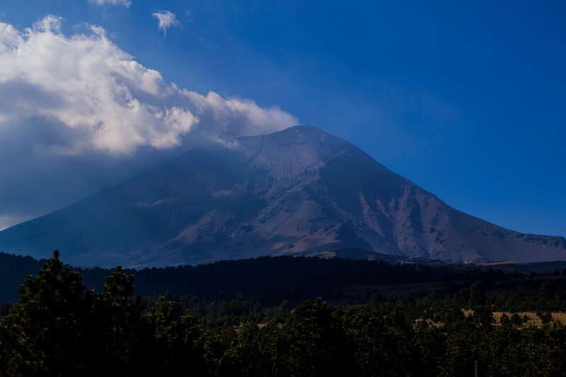 From Mexico City: Hike Iztaccihuatl Volcano with an Alpinist - La Joya and the start of the climb