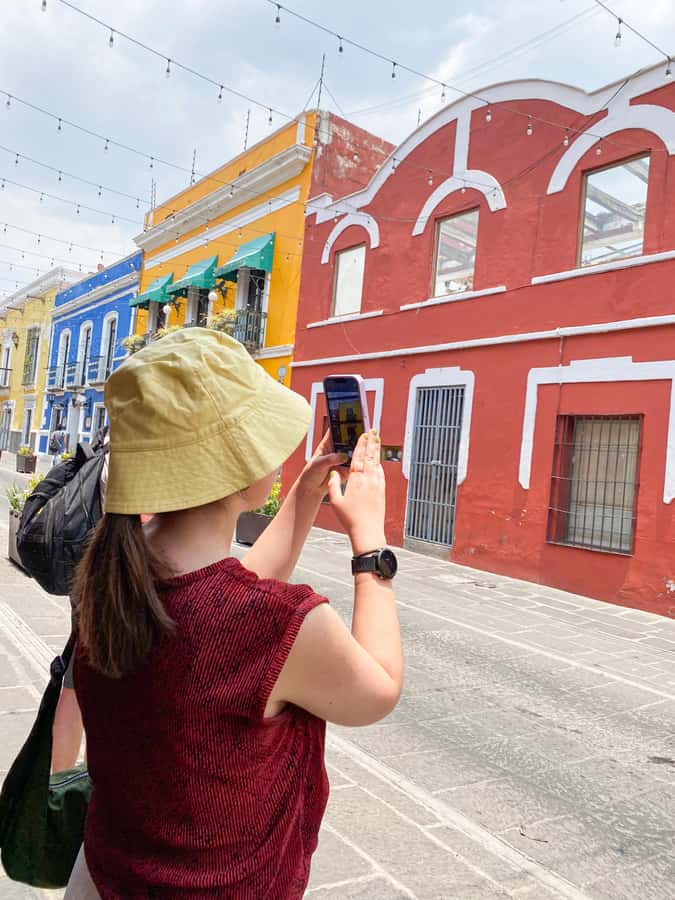 From Mexico City: One-day adventure: Puebla, Cholula, and Tonantzintla - Lunch with cemitas and chiles en nogada