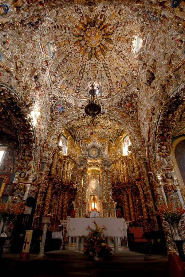 From Mexico City: One-day adventure: Puebla, Cholula, and Tonantzintla - Shopping at the Parián Market