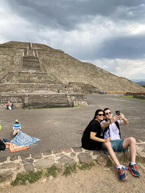 From Mexico City: Tour of Teotihuacan and Basilica of Guadalupe - The obsidian workshop and tequila tasting