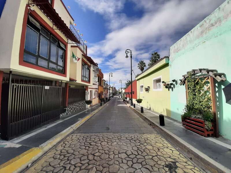 From Puebla: Cholula and Atlixco Magical Towns Tour - The Spanish guide makes the difference