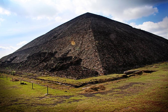 Full-Day Teotihuacan & Basilica Guadalupe Tour - Practical advice for a smoother day