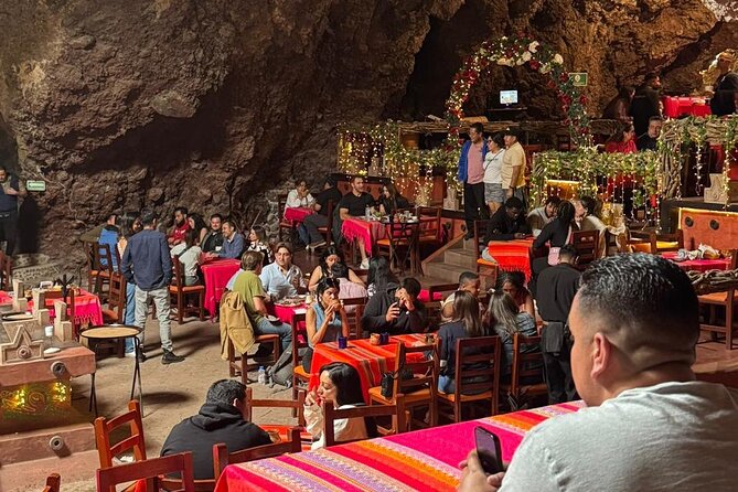 Guided tour EN Teotihuacan - Breakfast EN cave-round transport - Breakfast inside a cave or on a terrace