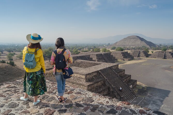 Guided tour in Teotihuacan + breakfast in Cueva + Transportation CDMX - Why this Teotihuacan trip feels different