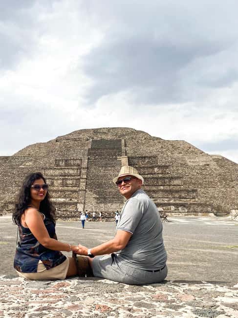 Guided tour of Mexico City: Teotihuacan, Guadalupe, and the Mexica city of Tlatelolco - Tlatelolco and the story of three cultures