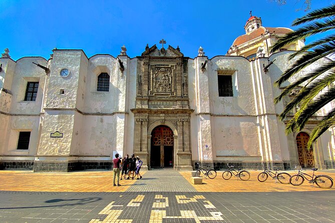 Half-Day Small-Group Historical Center Mexico City Tour - Starting at Bazar Fusion with a snack and safety briefing