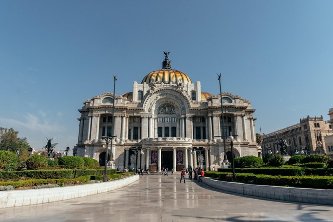 Highlights & Hidden Gems With Locals: Best of Mexico City Private Tour - Starting at Avenida Juárez