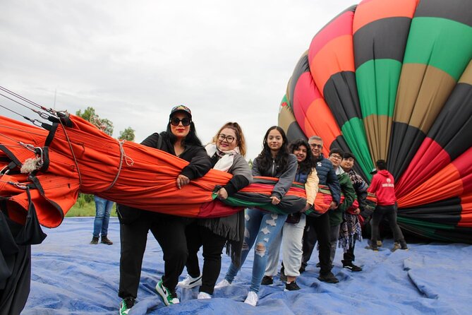 Hot Air Balloon Flight over Teotihuacan with CDMX Transportation - Up to two hours at the pyramids