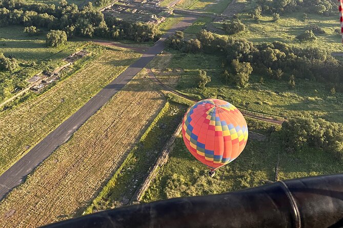 Hot Air Balloon Flight with Cave Breakfast - The silver and obsidian workshop at 9:10 am