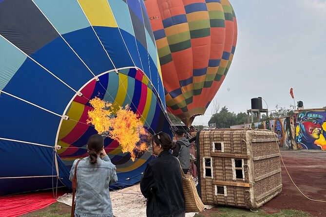 Hot Air Balloon Ride & Guided tour in Teotihuacan - Booking details and what to prepare for