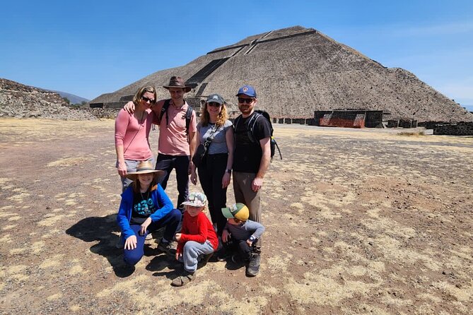 Hot Air Balloon Ride & Guided tour in Teotihuacan - La Cueva turns breakfast into part of the trip