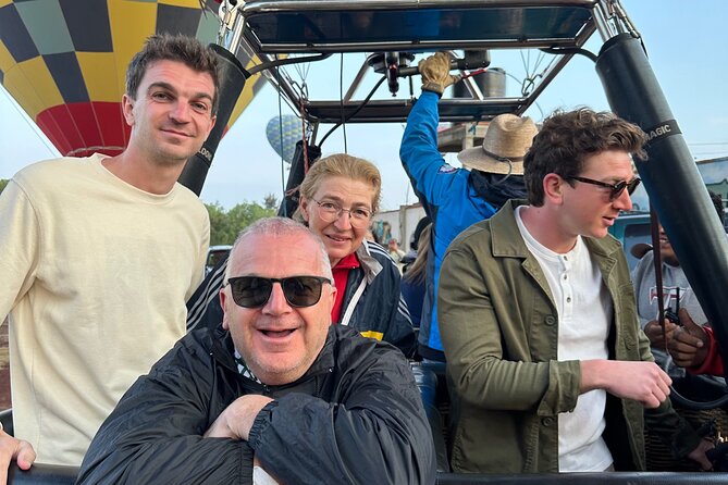 Hot air Balloon ride in Teotihuacan & breakfast in “La Gruta” - Why the balloon view changes Teotihuacan