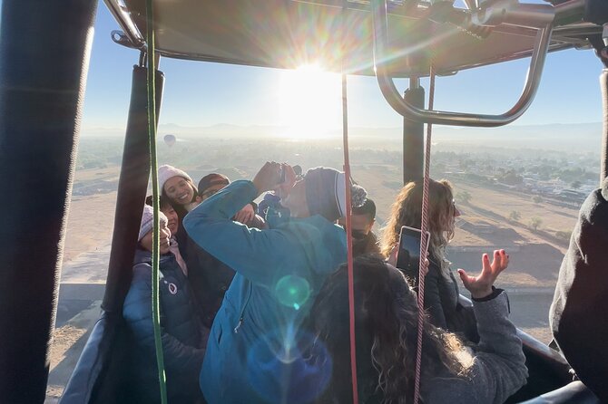 Hot Air Balloon Ride Over Teotihuacán Pyramids from Mexico City - Starting at Von Navi before sunrise