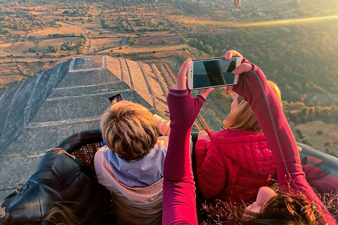 Hot Air Balloon Ride Over Teotihuacán Pyramids from Mexico City - The landing zone and return transfer