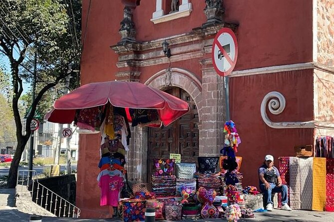 In the Footsteps of Frida Kahlo and Diego: Coyoacan and San Angel - Frida Kahlo’s Blue House from the outside