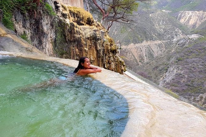 Incredible Tolantongo Grottoes from CDMX - Key points to know before you book