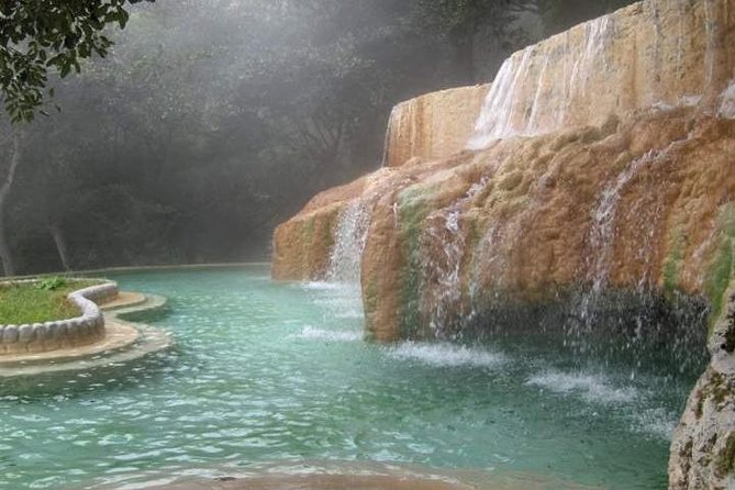 Incredible Tolantongo Grottoes from CDMX - Lunch, breakfast, and the cash question