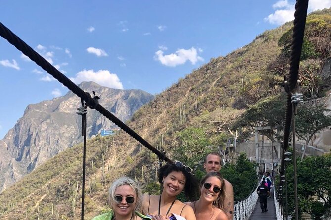 Incredible Tolantongo Grottoes from CDMX - What to pack for a 12-hour day