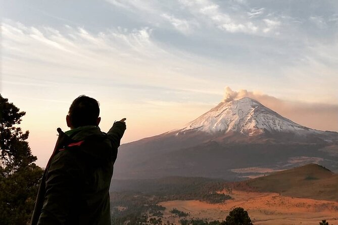 Iztaccihuatl Volcano Tour from Mexico City - Two volcanoes, one high mountain day