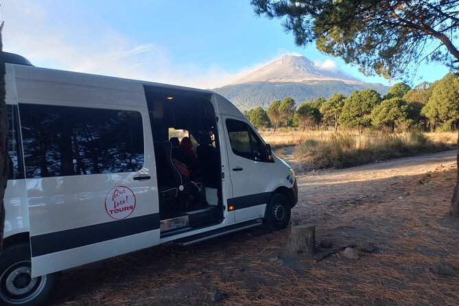 Iztaccihuatl Volcano Tour from Mexico City - The guides are a major part of the value
