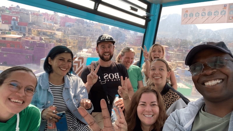 Iztapalapa: Cable Car Tour and Urban Art From the Heights - Key points at a glance
