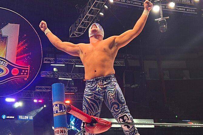 Live Wrestling from the Best Area of the Arena Mexico - Why Arena México makes this a special night out