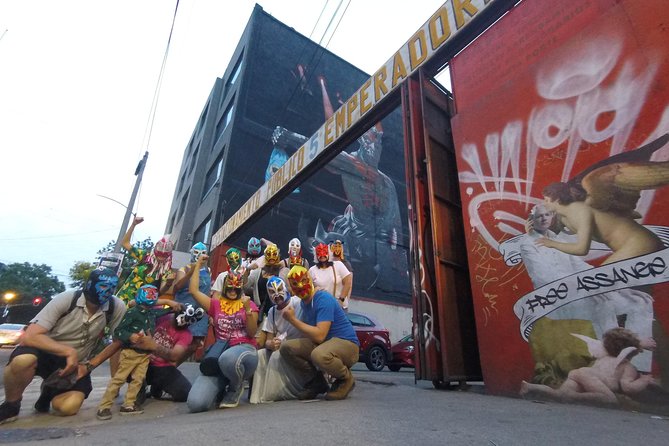 Lucha Libre Experience in Mexico City - What to eat and bring before you go