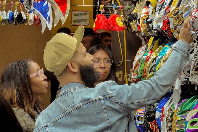 Lucha Libre & Michelada Workshop - Practical tips for making the night work