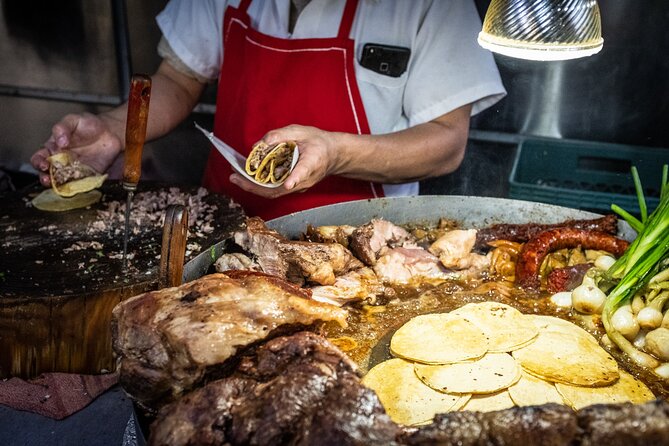 Lucha Libre Tacos & Masks 4 hrs Exploring Cdmx - Two taco styles, plenty of dinner