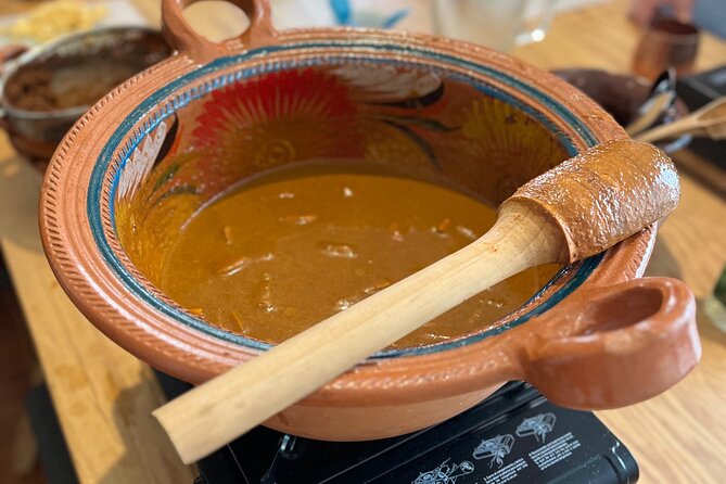 Medellín Market Tour, Cooking Class and 3-course Mexican Feast - Small details that make the class more memorable