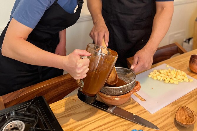 Medellín Market Tour, Cooking Class and 3-course Mexican Feast - Who will enjoy this best
