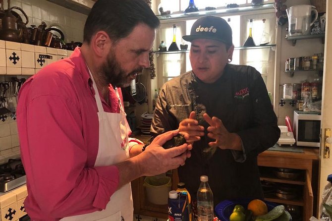 Mexican Cooking Class & Cocktails in Mexico City - Food needs, group style, and who will enjoy it