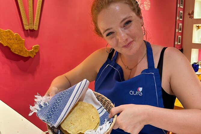 Mexican Fiesta Cooking Class (Roma Norte) - Flautas turn the tortillas into dinner