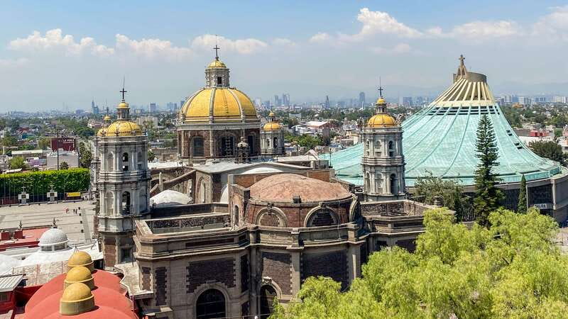 Mexico City: Basilica of Our Lady of Guadalupe Tour - The 30-minute ride to La Villa