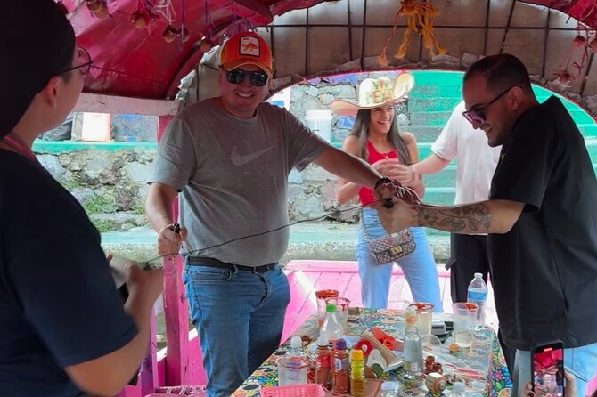 Mexico City Canals by Boat with Live Commentary with Meal Drinks - Why an early departure may be smarter