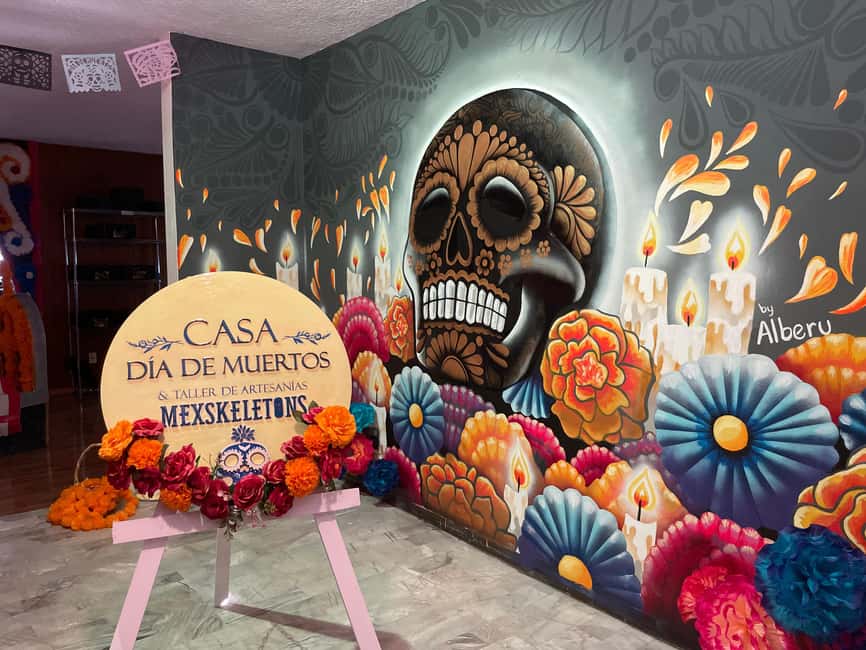 Mexico City: Day of the Dead House and craft workshop - Why this small house offers more than a photo stop