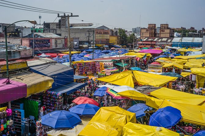 Mexico City deep tour through La Merced and iconic markets - Abelardo L. Rodriguez murals and a surprising art stop