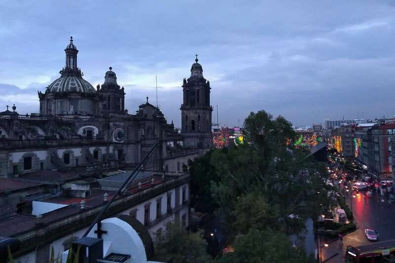 Mexico City: Double Decker Bus Night Tour - The Zócalo and historic Downtown