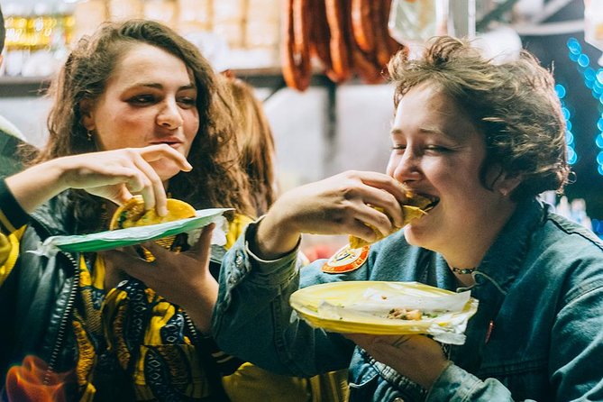 Mexico City evening street taco tour - From pastor to tongue, choosing what to try