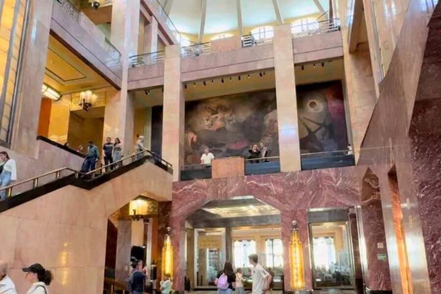 Mexico City: Exclusive Tour of Palacio de Bellas Artes - Who should book this palace tour?