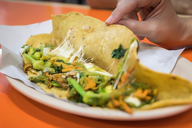 Mexico City : Exploring Mystic Markets La Merced & Sonora Food Tour - The guide can change the whole experience