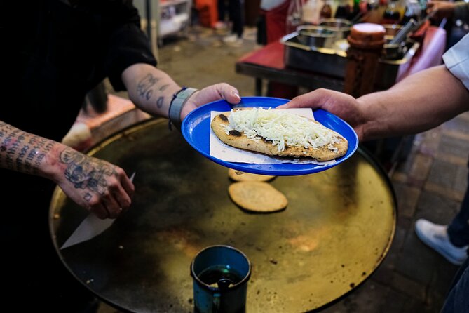 Mexico City Food Tour in the Historic Center: Heritage on a Plate - Aguas frescas on Avenida 5 de Mayo