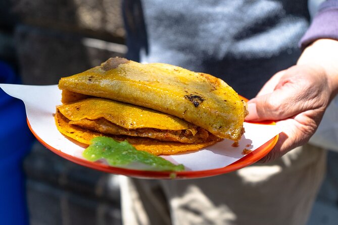 Mexico City Food Tour in the Historic Center: Heritage on a Plate - Tacos de canasta at 5 de Febrero
