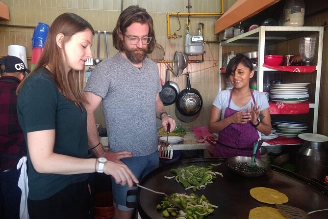Mexico City: Hidden Markets, Street Food & Salsa-Making Tour - Mercado Melchor Muzquiz and the Abelardo Rodríguez murals