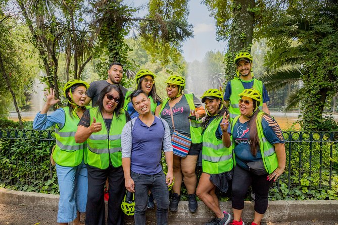 Mexico City Highlights E-Bike Tour With Foodie Stops - The guides make or break the day