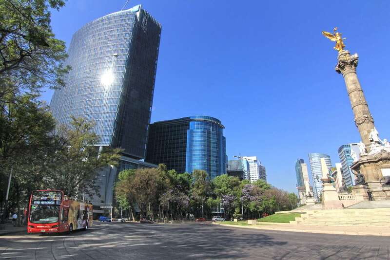 Mexico City: Hop-on Hop-off Bus Tour - Audio commentary: useful, but bring backup